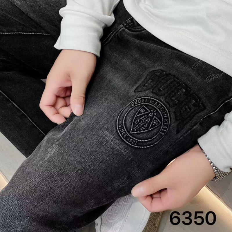 Gvc*1 jeans